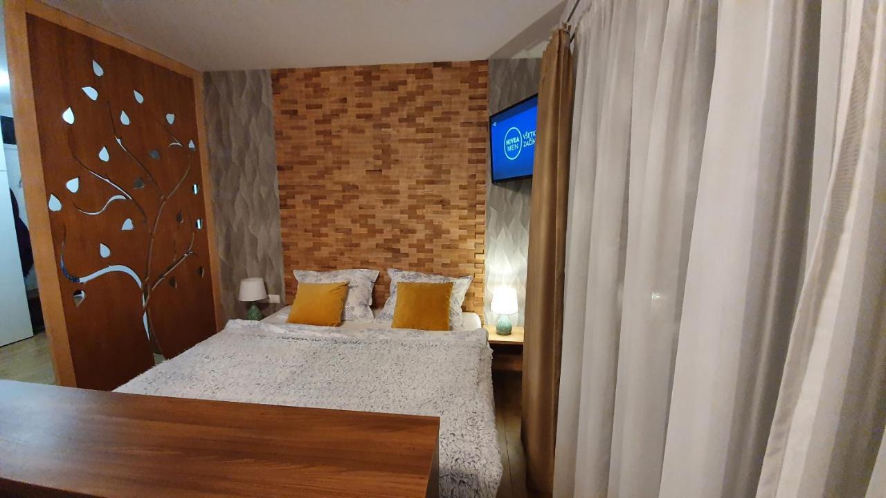 Rodinny Privatny Apartman A309 V Uplnom Centre Stareho Smokovca - Ticha Izba S Parkovanim Високі Татри Екстер'єр фото