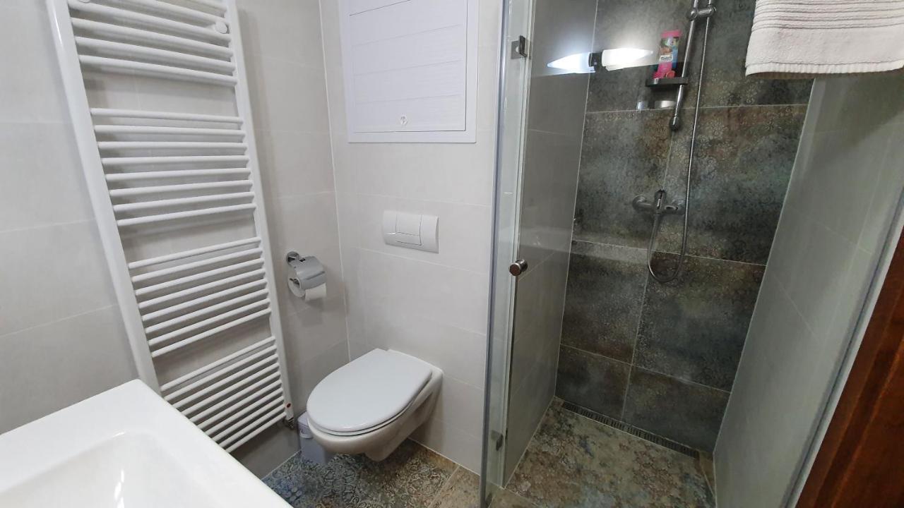 Rodinny Privatny Apartman A309 V Uplnom Centre Stareho Smokovca - Ticha Izba S Parkovanim Високі Татри Екстер'єр фото